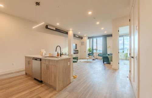 Emerald Escape, Free Parking, 2 Bath, Sleeps 8 Near American Dream and The Airport, King Bed and 2 Queen Beds, Washer and Dryer - Foto 22