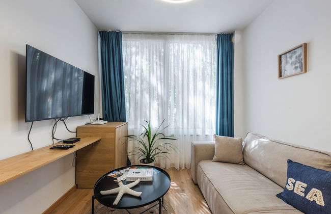 Coastal Pines Studio - Photo 15