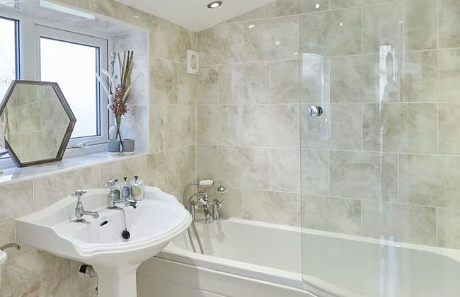 Host Stay Rose Cottage - Foto 15