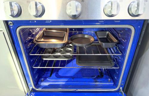 Bright & Spacious in Iconic LA Neighborhood Free parking - 10mins to Cedars - Photo 38