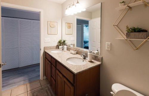 Spacious 3 Bed Condo Near ETSU - Foto 14