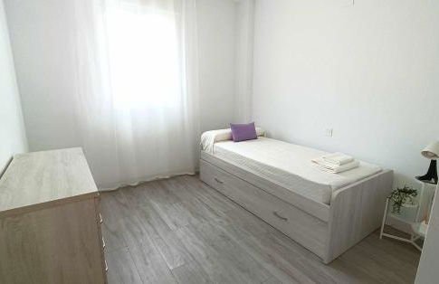 Piso nuevo La Princesa centro y playa - Foto 13