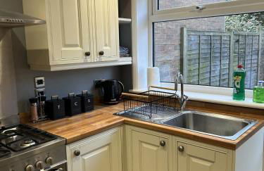 3 Bed House Close to Gatwick - Foto 29