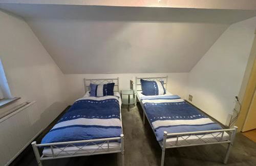 Schöne Zimmer mit gemeinsamer Nutzung von Bad, Toilette und Küche - Foto 10