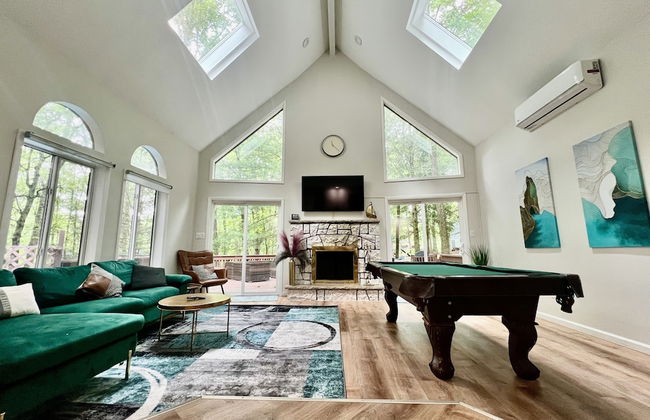 Luxury Family Escape Hottub/sauna/billiard/pool 4 Bedroom Home by RedAwning - Foto 23