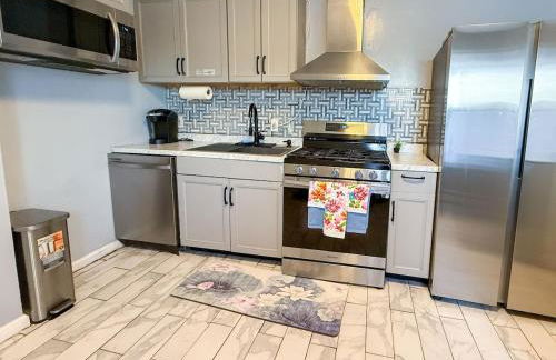 New 3 BR Apt in Elizabeth Railroad Style Path Train Bus Hospital EWR Airport NJ Manhattan NYC - Foto 43