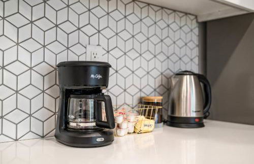 Newly Remodeled 3BR Apt | Mins to Disney | Arcade - Foto 32