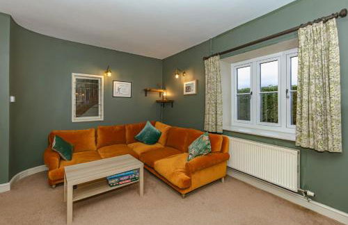 Dulcote Gem 3 Bed 3 Bath Parking & Cathedral Views - Photo 35