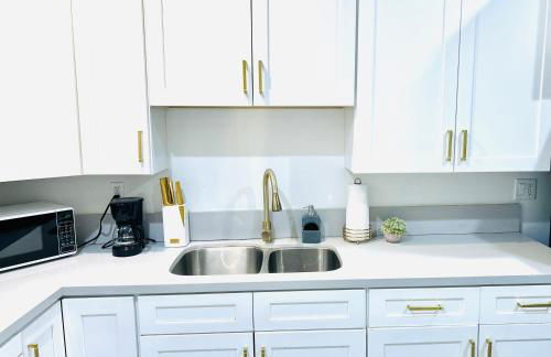 Newly Built Stylish Modern 2B In LA - Foto 5