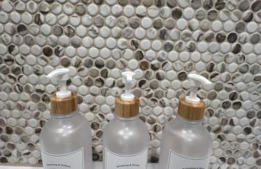 Casa 22 Luxury & Modern 3BD 2BA Home in Skokie - Photo 47