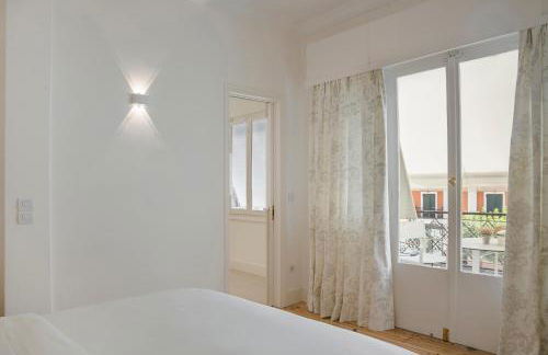 Etoile Luxury Suites - Photo 24