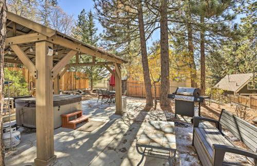 Cozy A-Frame with Hot Tub Near Arrowbear Lake! - Foto 20