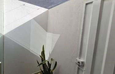 Apt C com 2 quarto com ar e garagem - Foto 6