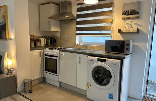 Watford Junction, King Size Bed - Foto 9