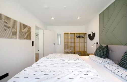 Design-Apartment mit Garten - Foto 12