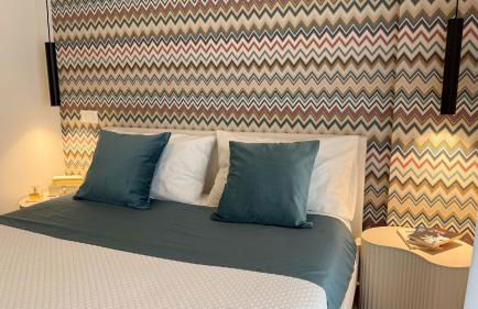 Central suite bilocale in centro con garage - Photo 13