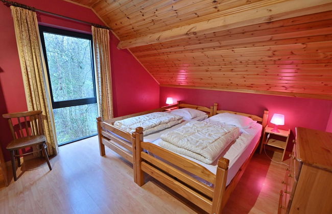 Modern Holiday Home in Somme-leuze With Garden - Foto 7