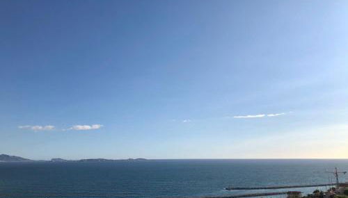 Superbe terrasse avec vue panoramique sur la mer - Foto 1