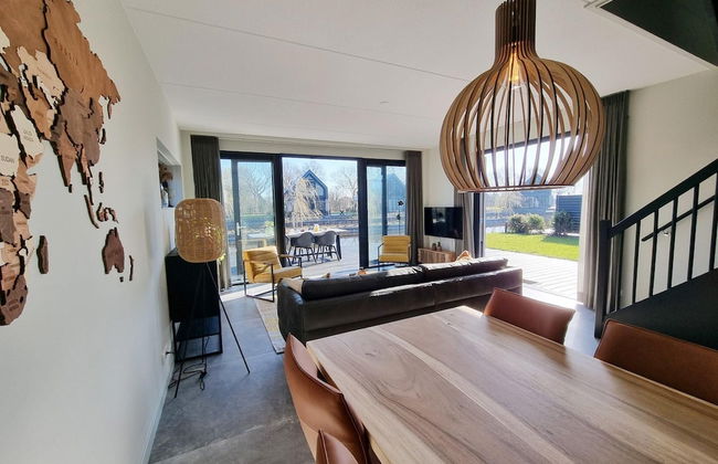 Luxurious Detached Water Villa With Jetty - Foto 9