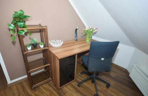 gemütliche 3 Zimmerwohnung mit 2 Einzelbetten, Doppelbett für Monteure geeignet - Foto 12