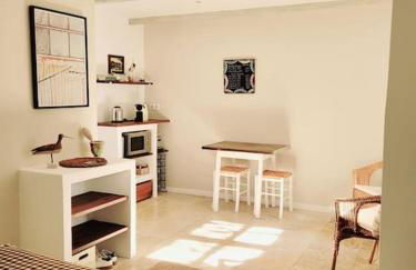 La maison blanche Intra-Muros Free parking - Foto 11