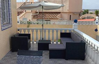 Ideal Location 3 Bed 3 Bath Villa With Pool On Camposol Sect B Close To Amenities - Foto 10