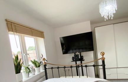Bicester Homestay Entire Home 10min walk to Bicester Village 650m - Foto 5