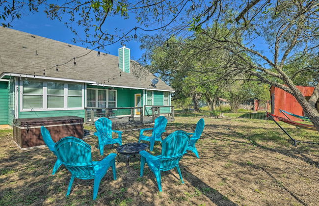 Gorgeous Luxury Home With Hot Tub Just 3 Miles to Dtwn! - Foto 1