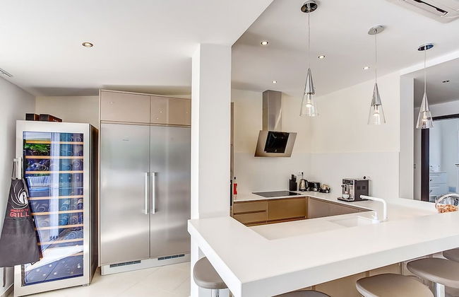 Goldeneye Luxury 6 Bedroom Villa With Infinity P - Foto 7