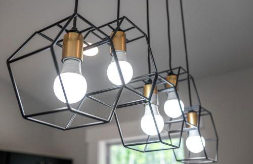 NEW Beehive Tree House Retreat - Foto 16