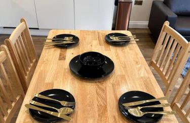 Stylish Riverside Apartment - Foto 19