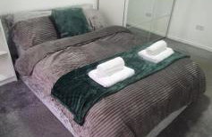 The Coral Suite - 2 Bedroom Apartment with 5G Wi-Fi in Lakeside, Cardiff minutes from Roath Park Lake - Foto 5