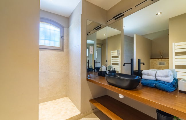 3 bedroom House in Bormes-les-Mimosas with private pool and garden - Photo 20