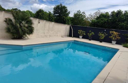 La Villa Bénédictins avec piscine - Foto 1