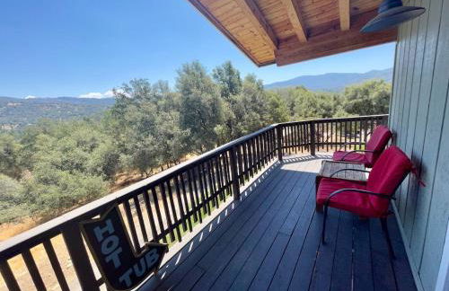 Squirrel View Hot tub BBQ Patio Shuffle Board - Foto 1