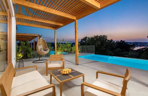 Villa 2 with Pool Soline, Krk, 280 m from beach, by 4Villas - Foto 4