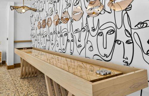 Spacious Studio in Midtown Free Pool and Parking - Foto 21