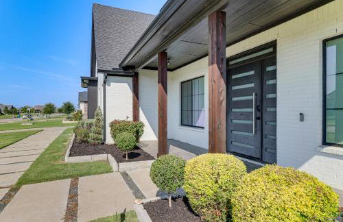 Luxe Retreat w/ Patio & Fenced Yard in Waxahachie! - Foto 37