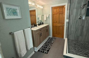 Pool home on the Bay, large private yard near AMI - Foto 31