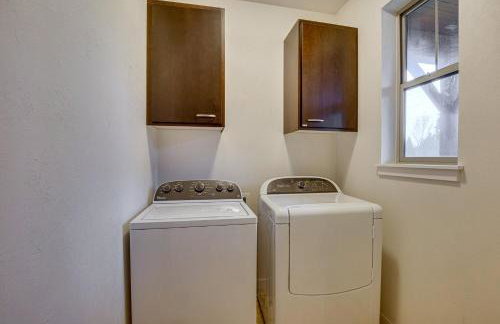 Walk to Autzen Stadium, 3 Mi to UO! Home with Patio - Foto 24