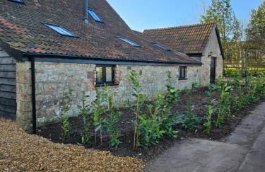Sleeps 14, Stunning, Dog Friendly, Hot Tub, Rural - Photo 5