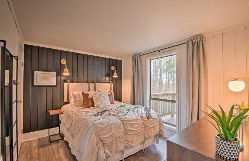 Designer Retreat with Pool, Golf and Beach Access! - Foto 10