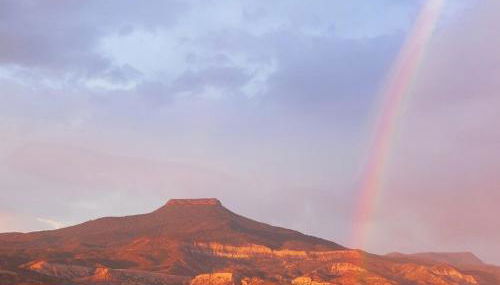 Fish Abiquiu Lake, Hike Pedernal and Ghost Ranch - Foto 5