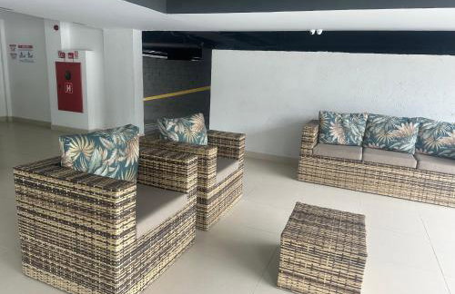 Lindo Ap - CENTRO- piscina, churrasqueira gourmet, maquina lava e seca e wifi roupas cama - Foto 80
