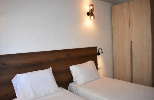 The Well, Stavros - Foto 26