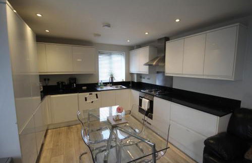 Holden Court Apartments -Apt 4 - Foto 11