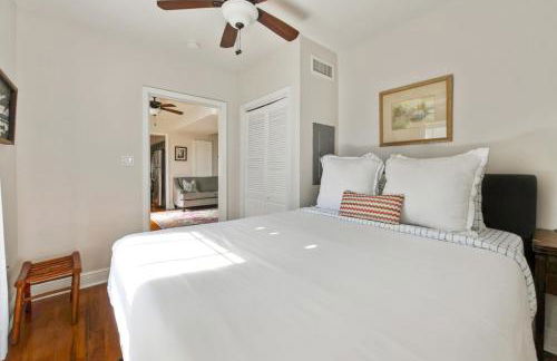 Montgomery Apartments on Magazine Street - Foto 125