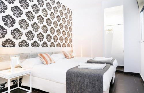 Valencia Luxury - Boutique Center - Photo 6