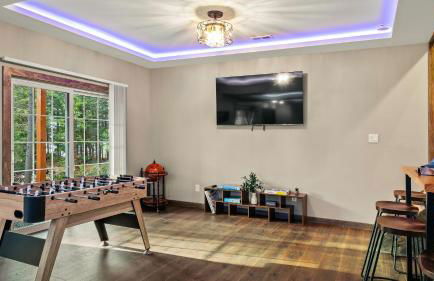 Lakeview Sunset Heaven by Avantstay Waterfront Home Hot Tub, Game Room + Discounted Ski Tickets - Foto 42