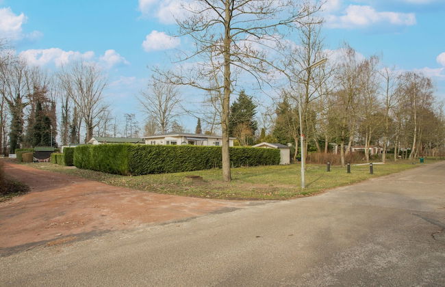 Chalet Near De Braakman Nature Reserve - Foto 27